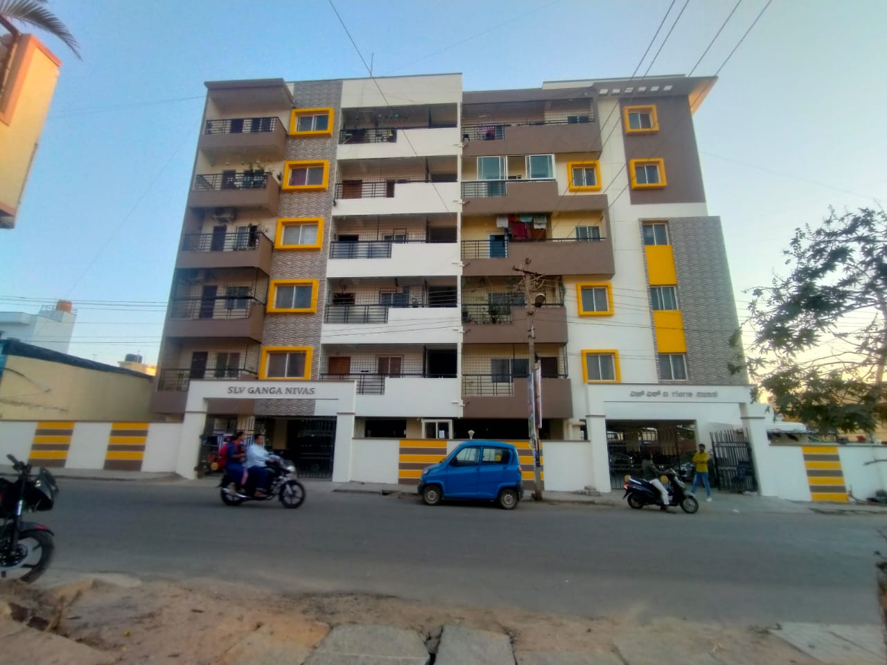 SN HomeCreations - SLV Ganga Nivas Apartment at Bangalore ( Exterior Asian Paint)